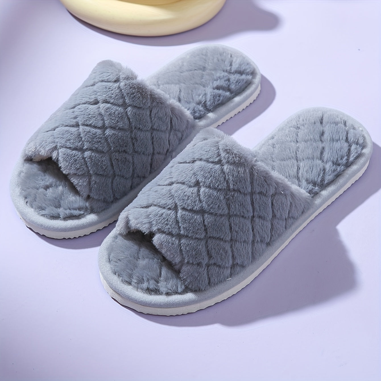 Cozy Plush Slippers - Soft Fabric Inner, Slip-Resistant EVA Sole, Plaid Pattern, Open-Toe Design, Non-Slip Flat Soft Sole, Fluffy Slides for Indoor Warmth and Comfort - Perfect for Cold Winter Days