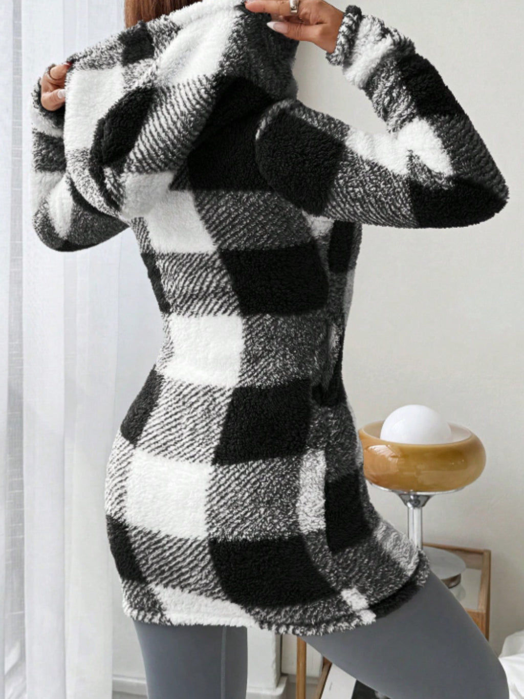 1pc Women's Black & White Plaid Hooded Coat - Faux, Fleece-Like Warmth, Full-Zip Front, Elegant Collar & Full-Length Zipper Jacket for Fall/Winter Commuting, Casual & Office Wear (Hand Washable Outerwear)